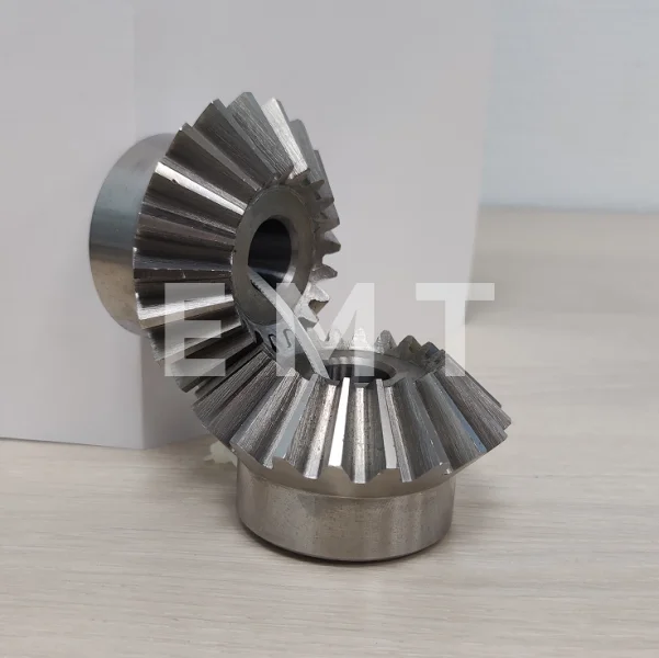 Коническая пара прямозубая (A) C45A221, передат. число=1:1, M=4,5, Z=22/22, EMT | ЕМТ